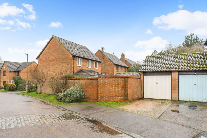 Mill Close Deddington